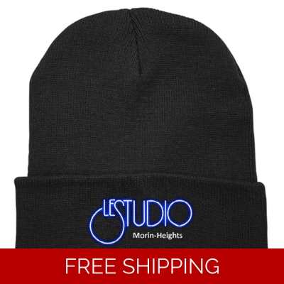 Le Studio Winter Hat tuque Le Studio Morin-Heights Front Logo